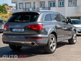 Audi Q7 3.0 TDI DPF quattro tiptronic