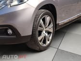 Peugeot 2008 1.2 PureTech Crossway