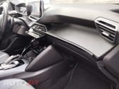 Peugeot 2008 1.2 PureTech Allure EAT8