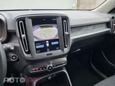 Volvo XC40 1.5 T3 Momentum Tech Edition