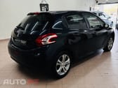 Peugeot 208 1.2 VTi SE Style
