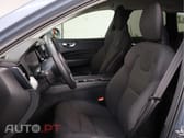 Volvo XC60 2.0 B4  Momentum Plus 