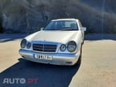 Mercedes-Benz E 220 Classic