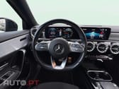 Mercedes-Benz A 250 e AMG Line