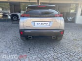 Peugeot 2008 Hybrid 145 e-DSC Allure