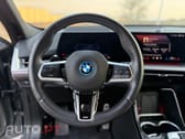 BMW iX2 eDrive20 Pack Desportivo M