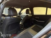 BMW 330 e Pack Desportivo M Pro Auto
