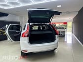 Volvo XC60 2.0 D4 R-Design Momentum