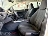 Peugeot 308 1.2 PureTech Allure Faróis Full LED