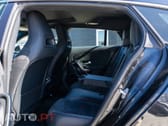 Mercedes-Benz CLA 250 e 8G-DCT AMG Line Advanced Plus