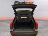 Volvo V60 T4 MOMENTUM PLUS