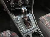 Volkswagen Golf 2.0 TSI GTI DSG