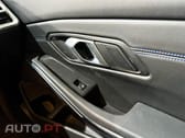 BMW 330 e Pack Desportivo M Auto