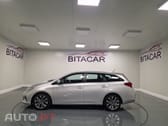 Toyota Auris Touring Sports 1.4 D-4D Active+AC