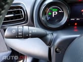 Toyota Yaris 1.5 VVT-i Hybrid Dynamic Force Luxury