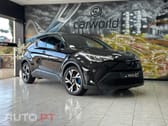 Toyota C-HR 2.0 Hybrid Square Collection