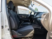 Mitsubishi L200 2.3 DI-D CD Invite 4WD