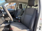 Toyota Hilux 2.4 D-4D 4WD CD CH