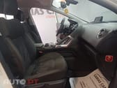 Peugeot 3008 2.0 HDi Hybrid4