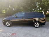Mitsubishi Grandis 2.0 D-ID 136CV 7 LUGARES IUC BARATO