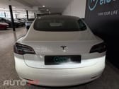 Tesla Model 3 Tração Traseira