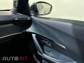Peugeot 2008 Hybrid 145 e-DSC Allure