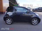 Toyota iQ 1.0