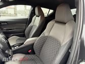 Toyota C-HR 1.8 Hybrid Square Collection