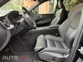 Volvo XC60 T6 AWD Recharge Plus Black Edition