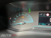 Peugeot E-2008 Active 