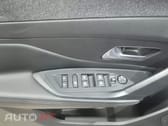 Peugeot 408 1.2 Hybrid Allure e-DCS6