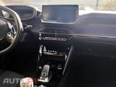 Peugeot 2008 1.2 PureTech Allure EAT8