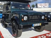 Land Rover Defender 90 SW 2.4 CRD S