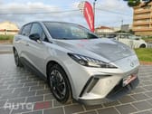 MG MG4 64 kWh Luxury