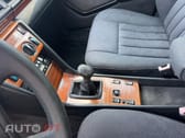 Mercedes-Benz E 250 TD