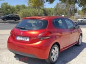 Peugeot 208 82 PureTech Style