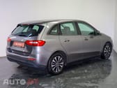 Mercedes-Benz B 180 d Progressive