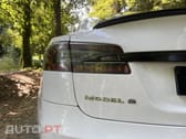 Tesla Model S 90D