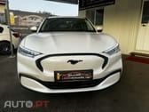 Ford Mustang Mach-E 75.7 kWh Base
