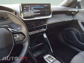 Peugeot 2008 1.2 Hybrid Allure e-DCS6