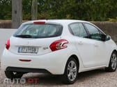 Peugeot 208 1.6 e-HDi Allure 2-Tronic