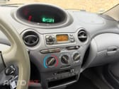 Toyota Yaris 1.0 VVT-I