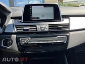 BMW 216 i 7L