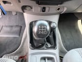 Toyota Hilux 2.5 D-4D CD Tracker