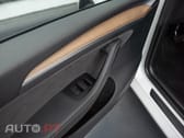 Tesla Model Y Long Range Tração Integral