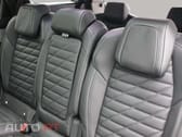 Peugeot E-5008 I.V.A DEDUTÍVEL GT