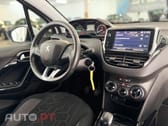 Peugeot 2008 1.2 PureTech Signature