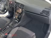 Volkswagen Golf 1.5 eTSI R-Line DSG