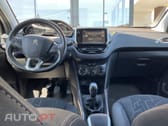 Peugeot 2008 1.2 PureTech Style