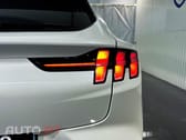 Ford Mustang Mach-E AWD PREMIUM